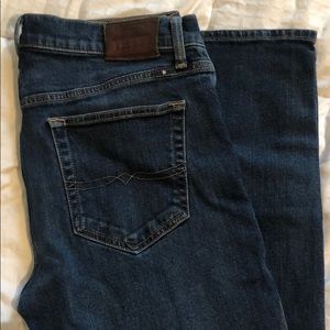 Like new 33 x 32 Lucky brand Jeans